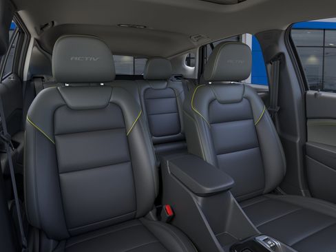 New 2026 Chevrolet Trax ACTIV FWD image 16