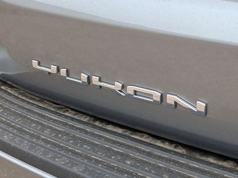 New 2026 GMC Yukon Elevation w/ Elevation Premium Package AWD/4WD image 13