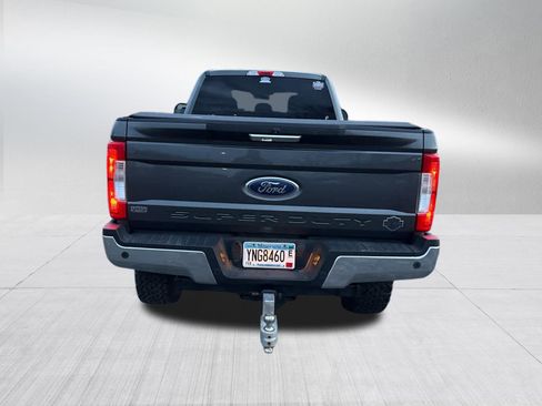 Used 2019 Ford F350 XLT w/ XLT Premium Package image 9