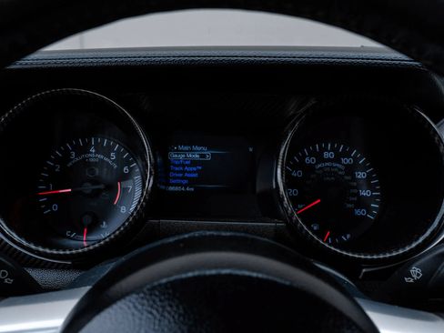 Used 2015 Ford Mustang GT Premium RWD image 16