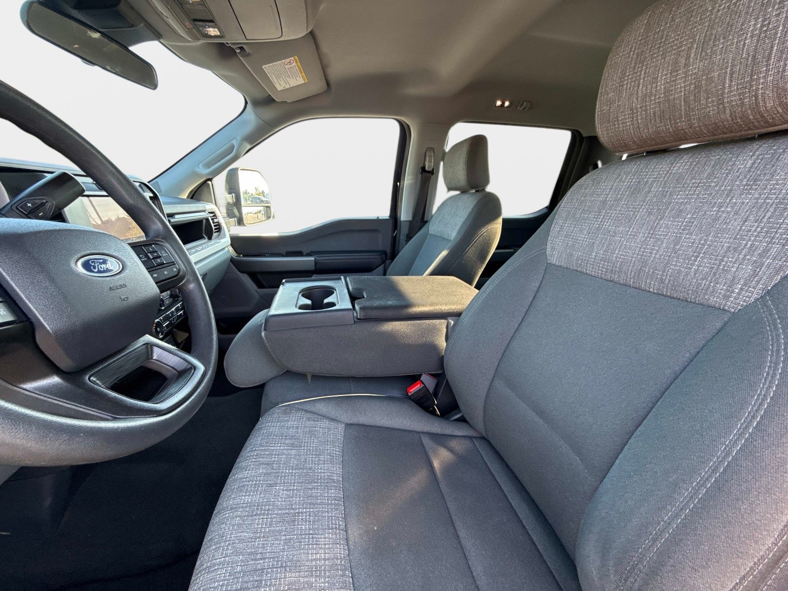 Used 2025 Ford F250 XLT AWD/4WD image 23