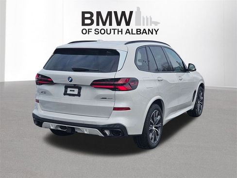 New 2026 BMW X5 xDrive40i w/ M Sport Package image 6
