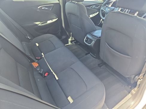 Used 2023 Chevrolet Malibu LT FWD image 11