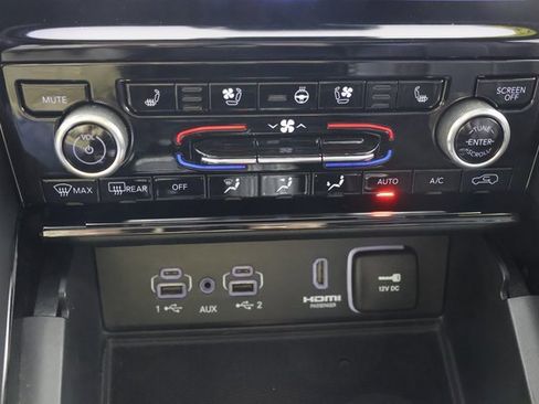 Used 2023 Jeep Grand Cherokee L Summit image 16