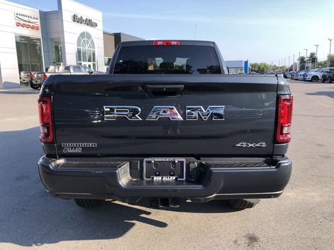 New 2025 RAM 2500 Big Horn image 18