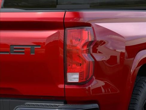 New 2026 Chevrolet Colorado W/T w/ WT Custom Package RWD image 11