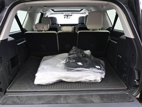 New 2025 Lincoln Navigator L Reserve image 19