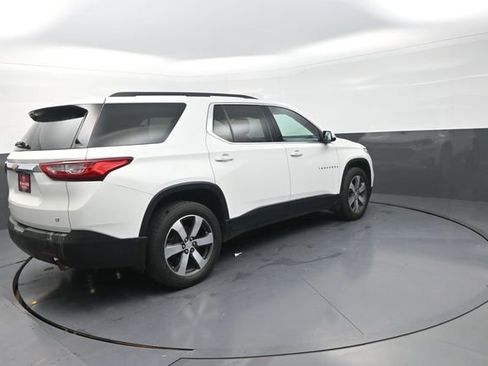 Used 2019 Chevrolet Traverse LT w/ LT Premium Package AWD/4WD image 20