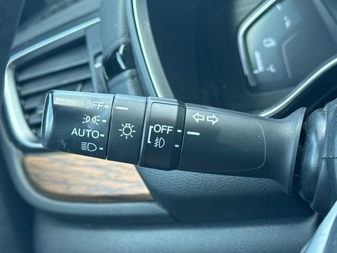 Used 2021 Honda CR-V Touring image 37