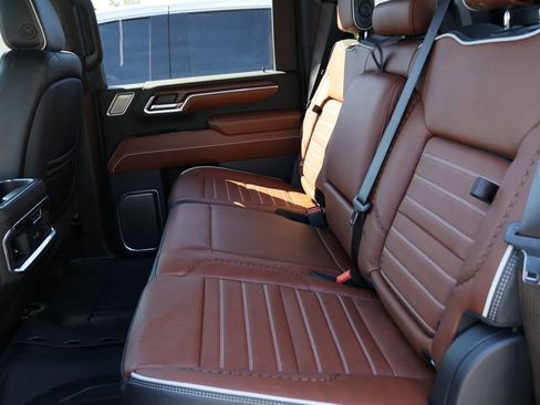 New 2026 GMC Sierra 3500 Denali Ultimate AWD/4WD image 16