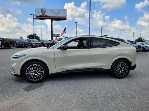 New 2025 Ford Mustang Mach-E Premium AWD/4WD image 35