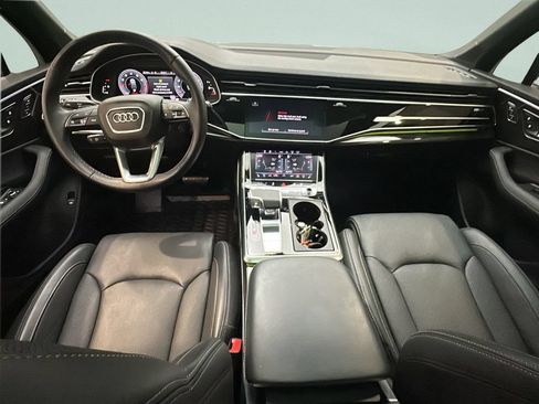 Used 2025 Audi Q7 3.0T Prestige w/ Prestige Package AWD/4WD image 23