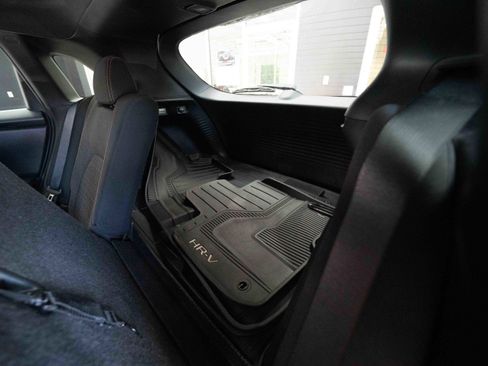 Used 2025 Honda HR-V Sport image 24