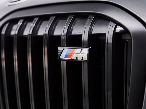 Used 2026 BMW X7 M60i AWD/4WD image 7