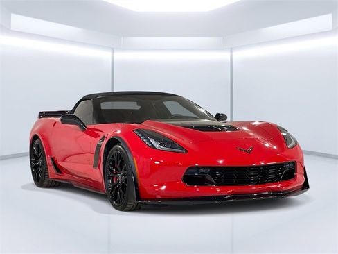 Used 2016 Chevrolet Corvette Z06 w/ 3LZ Preferred Equipment Group image 3