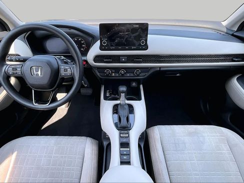 Used 2025 Honda HR-V LX image 15