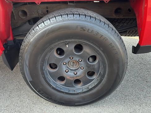 Used 2014 Chevrolet Silverado 1500 W/T RWD image 41