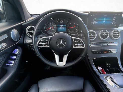 Used 2020 Mercedes-Benz GLC 300 4MATIC image 8