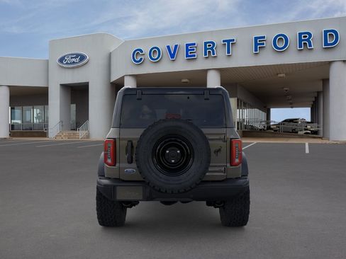 New 2026 Ford Bronco Badlands w/ Black Appearance Package AWD/4WD image 5