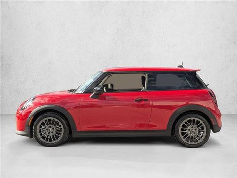 Certified 2025 MINI Cooper S image 9