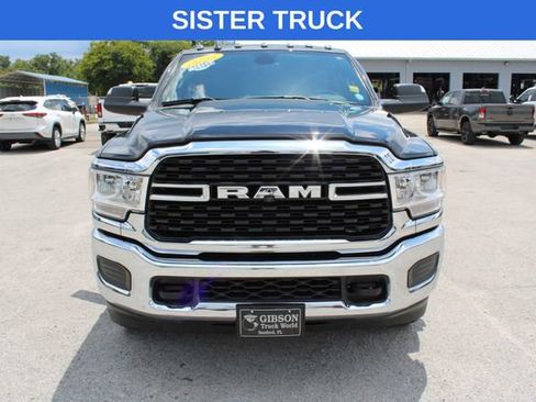 Used 2024 RAM 3500 Big Horn AWD/4WD image 2