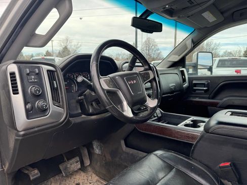 Used 2016 GMC Sierra 2500 SLT image 11