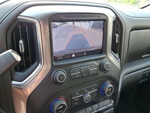 Certified 2019 Chevrolet Silverado 1500 RST AWD/4WD image 15