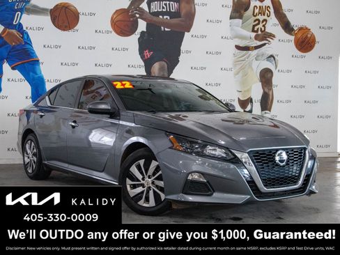 Used 2022 Nissan Altima 2.5 S image 1