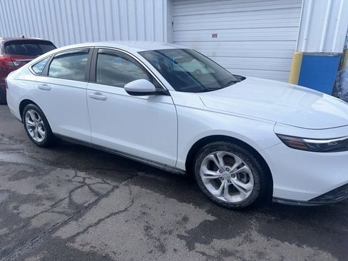 Used 2023 Honda Accord LX image 2
