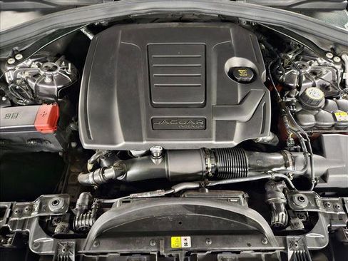 Used 2021 Jaguar F-PACE S image 23