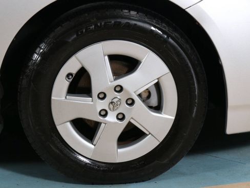 Used 2010 Toyota Prius FWD image 25