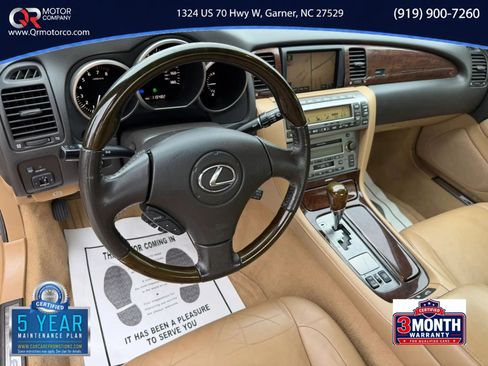 Used 2006 Lexus SC 430 Convertible RWD image 13