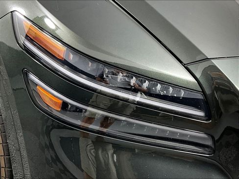 Used 2025 Genesis GV80 2.5T Standard AWD/4WD image 31