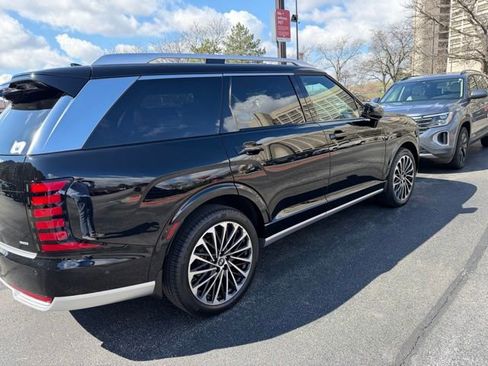 Used 2026 Hyundai Palisade Calligraphy AWD/4WD image 1