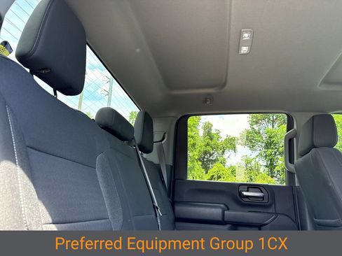 Used 2024 Chevrolet Silverado 2500 Custom w/ Custom Value Package AWD/4WD image 9