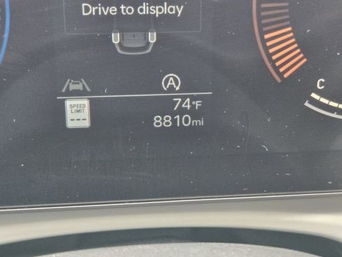 Used 2025 Hyundai Tucson SE image 26