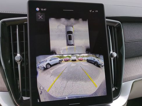 New 2026 Volvo XC90 T8 Ultra image 19