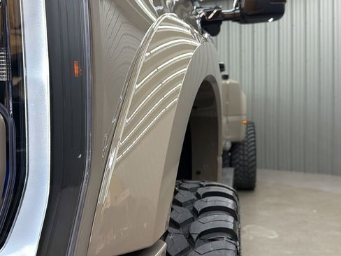 Used 2026 Ford F450 Platinum w/ Platinum Plus Package image 13