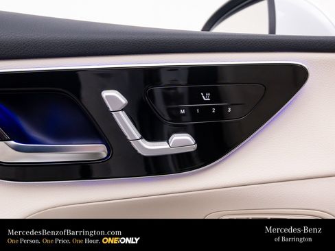 New 2026 Mercedes-Benz GLC 300 4MATIC image 17