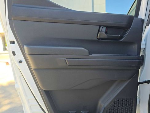 Certified 2025 Toyota Tacoma SR5 image 16