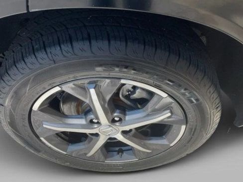 Used 2023 Honda HR-V EX-L image 5