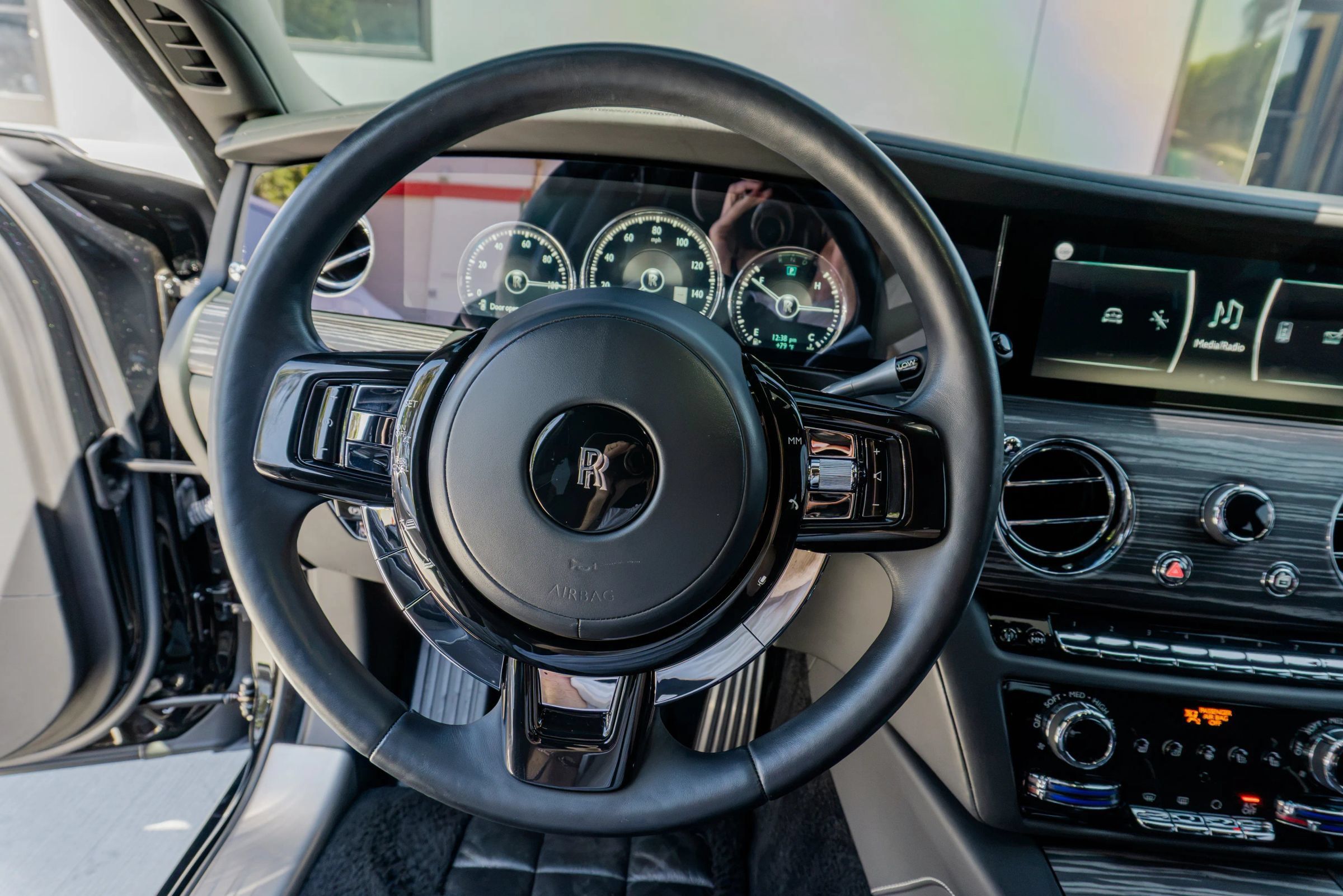 Used 2021 Rolls-Royce Ghost AWD/4WD image 75