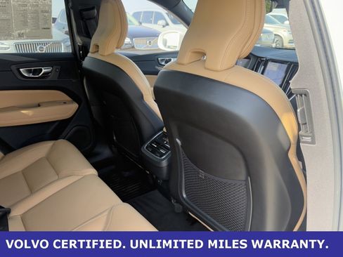 Certified 2023 Volvo XC60 B5 Ultimate w/ Protection Package image 34