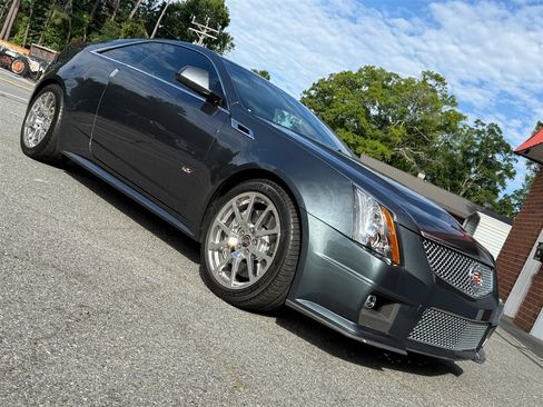 Used 2011 Cadillac CTS V w/ Wood Trim Package image 24