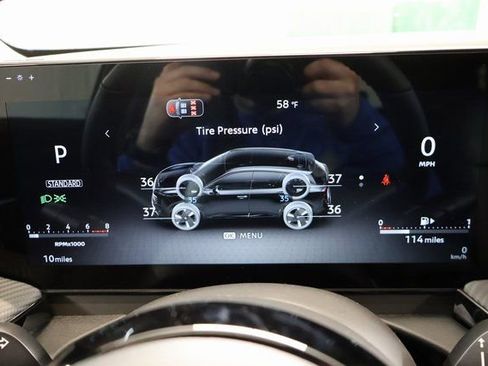 New 2026 Nissan Kicks SR w/ SR Premium Package AWD/4WD image 15