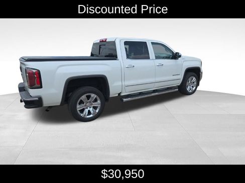 Used 2018 GMC Sierra 1500 SLT AWD/4WD image 3