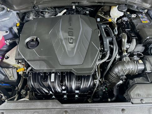 Used 2025 Kia Sportage LX image 30