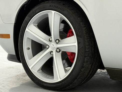 Used 2008 Dodge Challenger SRT8 image 46