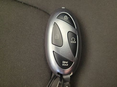 Used 2025 Hyundai Elantra Sport image 32