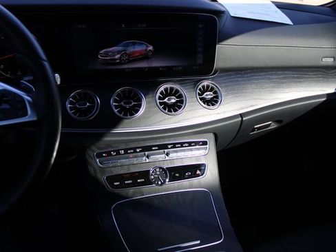 Used 2018 Mercedes-Benz E 400 4MATIC Coupe image 15